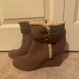 Liz Claiborne wedge boots 7.5